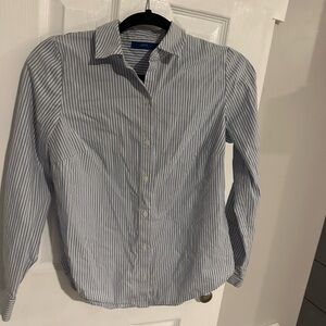 Women’s button down